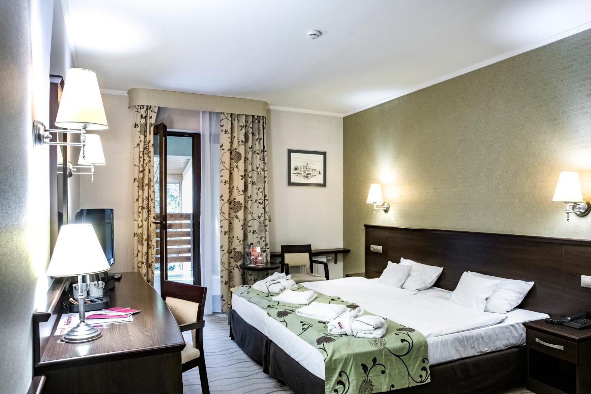 Malinowy Dwor Hotel Medical Spa Świeradów-Zdrój Екстериор снимка